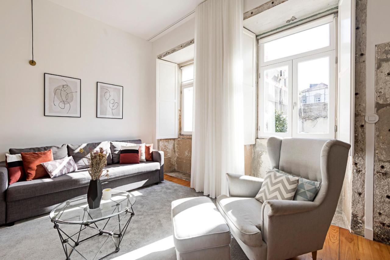 Lovelystay - Cativo Studio Downtown By Metro Station Porto Exterior foto