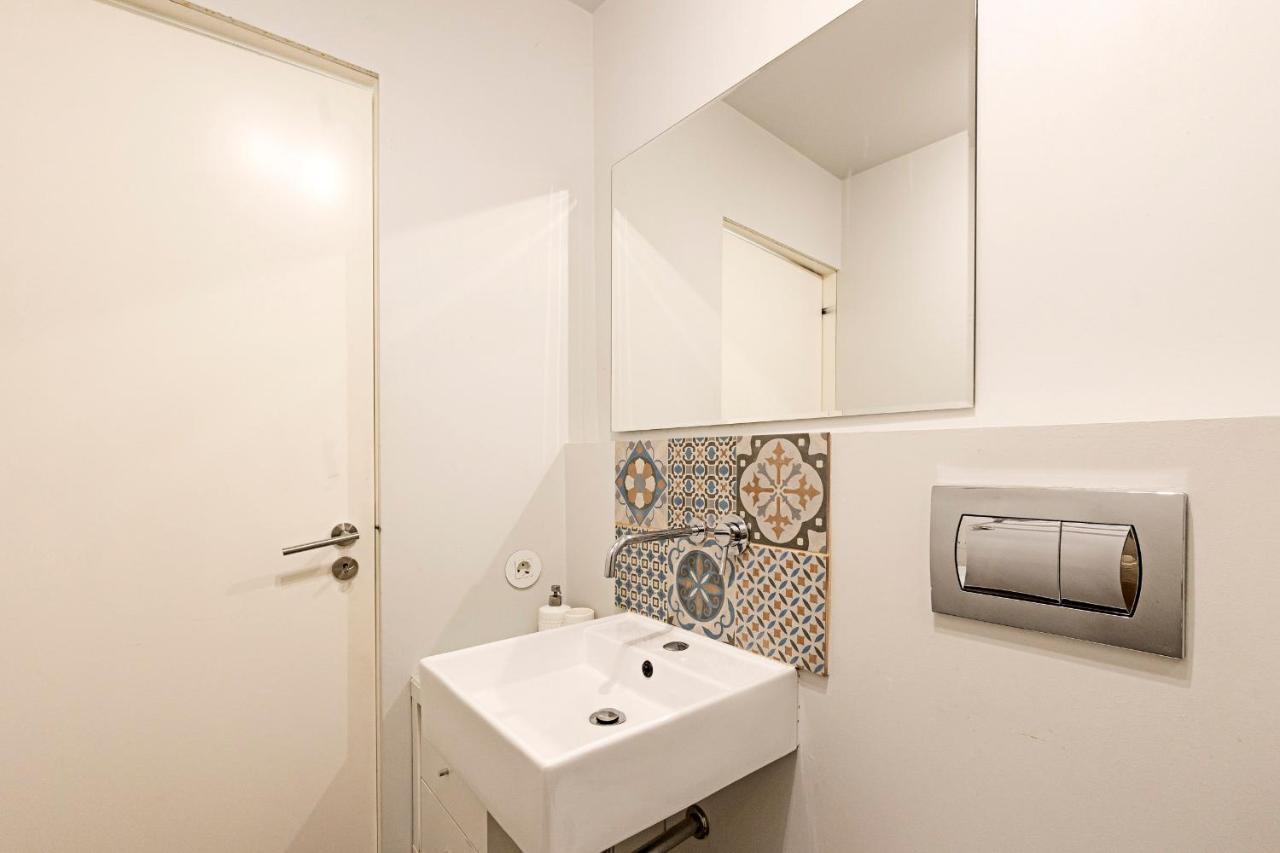 Lovelystay - Cativo Studio Downtown By Metro Station Porto Exterior foto